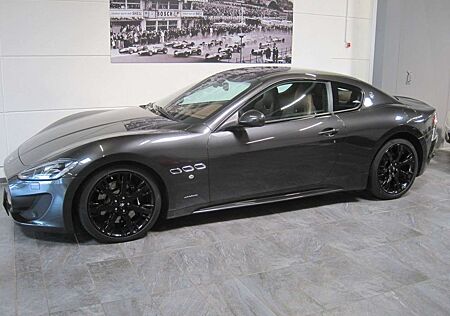 Maserati GranTurismo 4.7 V8 Sport