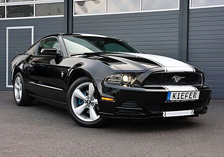 Ford Mustang V6 3.7/Xenon/Ambient/BTH/KAMERA/R18
