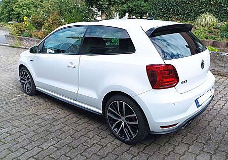 VW Polo GTI Volkswagen Polo 1.8 TSI (Blue Motion Technology) DSG GTI