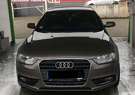 Audi A4 Avant 3.0 TDI DPF multitronic Attraction