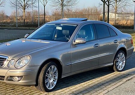 Mercedes-Benz E 280 4Matic Automatik Avantgarde BusinessEDITION