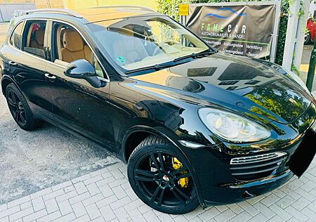 Porsche Cayenne S / BLACK BEAST / BEIGE / STEINSCHLAG FOLIE !!!