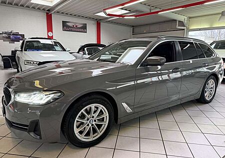 BMW 520 5 Touring d 1-HAND LED PANO AHK LEDER KAMERA