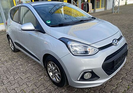 Hyundai i10 1.2/2.Hand/Scheckheft/Klima/SHZ/TÜV