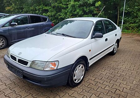 Toyota Carina Liftback 1.6