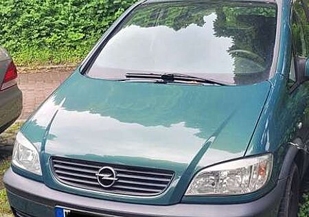 Opel Zafira A