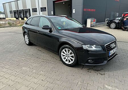 Audi A4 Avant 2.0 TDI DPF Ambiente