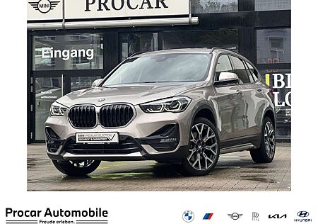 BMW X1 xDrive20d Sport Line LED Navi+ PA RFK HuD HiFi
