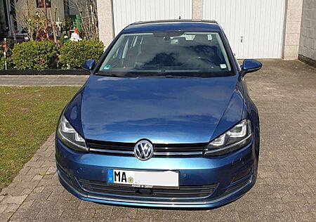 VW Golf Volkswagen VII 5-Türer 1.4 TSI BlueMotion Highline