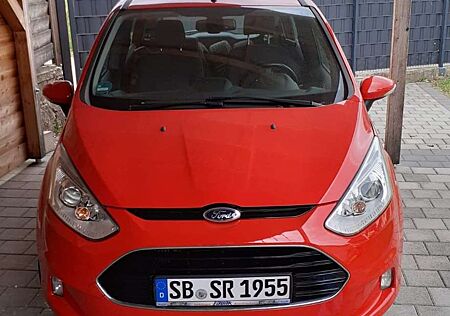 Ford B-Max 1.0 EcoBoost Titanium