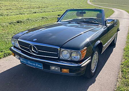 Mercedes-Benz SL 560
