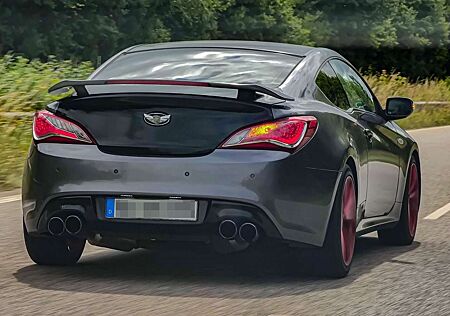Hyundai Genesis Coupe 3.8 V6 Automatik