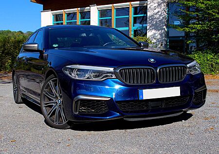 BMW M550i M550 xDrive B&W|SoftClose|HUD|NightVision|GSD|ACC