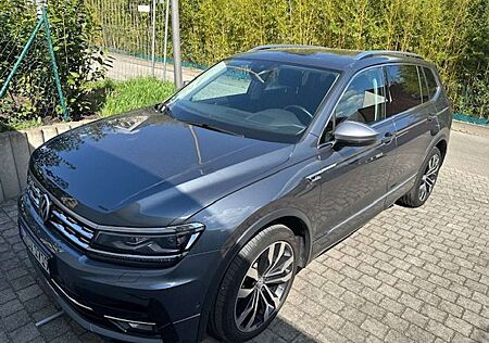 VW Tiguan Allspace Volkswagen Diesel 2.0TDI SCR 4M. DSG Highline+R-Line
