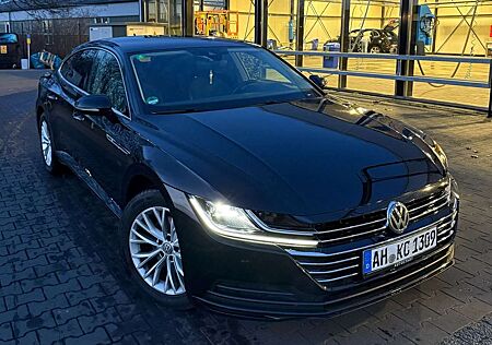 VW Arteon Volkswagen 2.0 TDI SCR