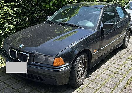 BMW 318 TI