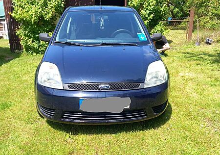 Ford Fiesta Bj.2005 - TÜV 04/27