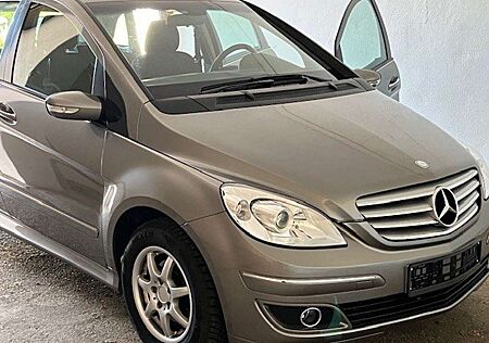 Mercedes-Benz B 170