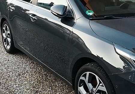 Kia XCeed Ceed SW / cee'd SW Ceed SW 1.6 CRDi Spirit