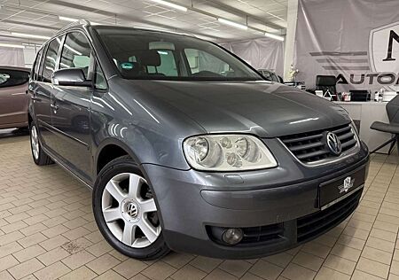 VW Touran Volkswagen Highline *7-Sitz.*SHZ*Klimaauto.*Tempomat