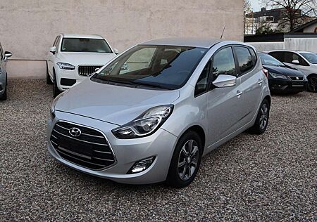 Hyundai ix20 blue Passion*Klima*Navi*Kamera*