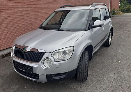 Skoda Yeti 2.0 TDI 140 PS Elegance 4x4 mit abnehmb. AHK