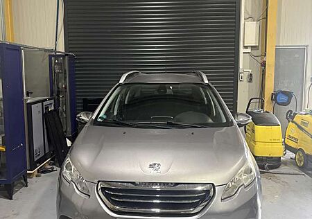 Peugeot 2008 82 VTI Acess
