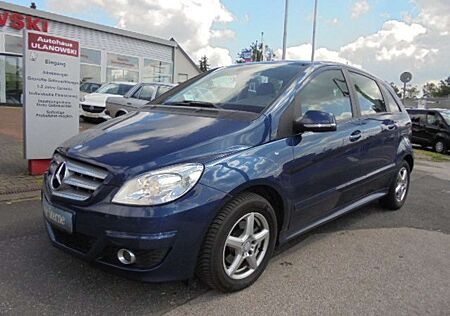 Mercedes-Benz B 170 Autom.+Klima+A.H.K.+TÜV-NEU !!!