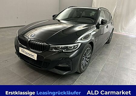 BMW 320e 320 Touring Aut. M Sport Kombi, 5-türig, Automati