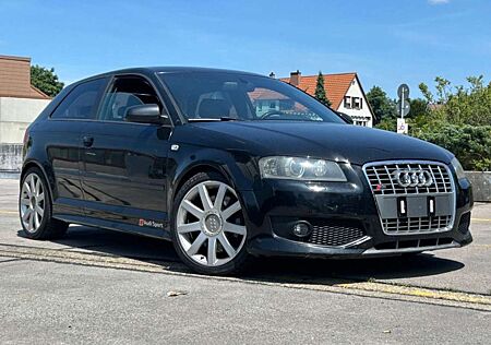 Audi S3 2.0 TFSI quattro 6-Gang