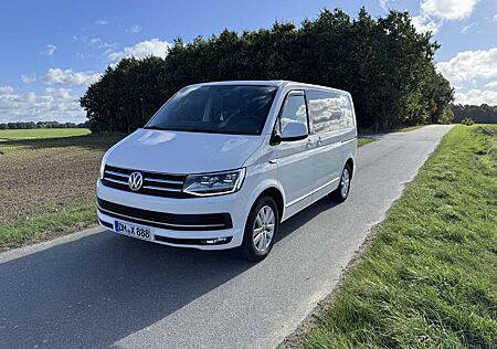 VW T6 Multivan Volkswagen Multivan Highline
