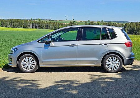 VW Golf Sportsvan Volkswagen 1.2 TSI (BlueMotion T) Sound