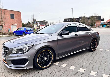 Mercedes-Benz CLA 220 AMG Line (CDI) d 7G-DCT Orange Art Edition