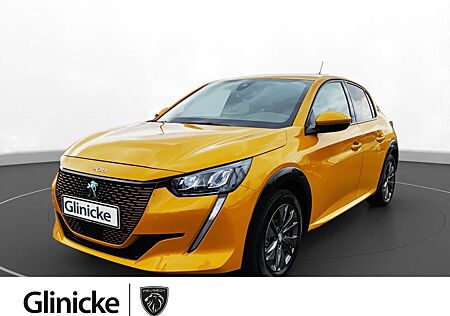 Peugeot 208 Elektro Allure Pack Navi Kamera PDC