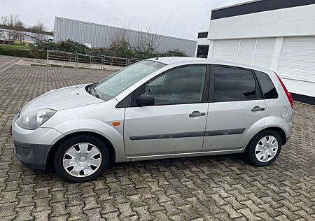 Ford Fiesta 1,3 44 kW Fun X,Servo,Klima,TÜV 08/2025