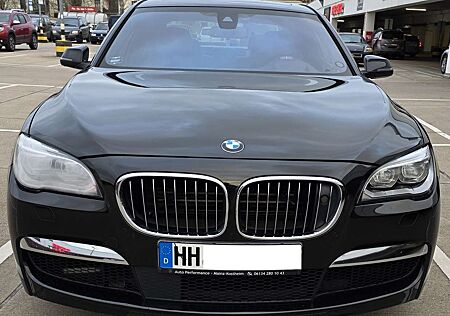 BMW 750i 750 xDrive Luxury