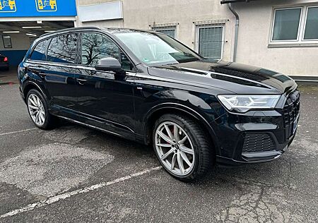 Audi Q7 50 TDI quattro S line/7 Sitze/Hybrid/Diesel Elekro