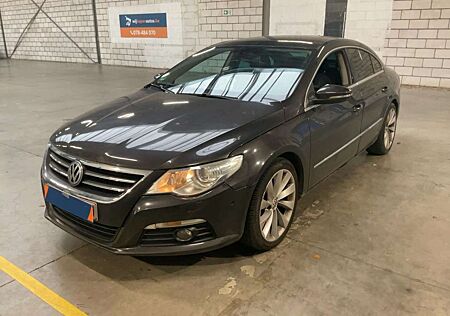 VW Passat CC Volkswagen Basis