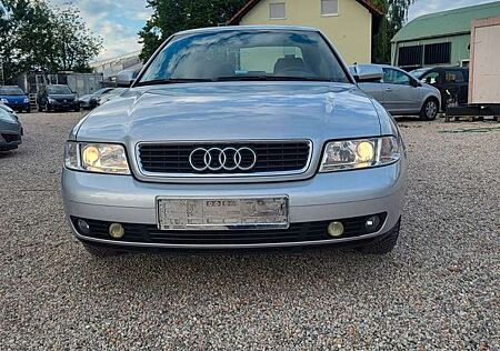 Audi A4 1.6