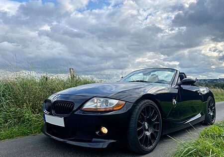 BMW Z4 kompl. Aerodynamikpaket, Vollausstattung