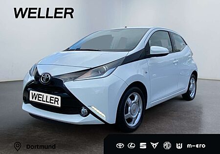 Toyota Aygo x-play touch *Bluetooth*Kamera*Bremsass*