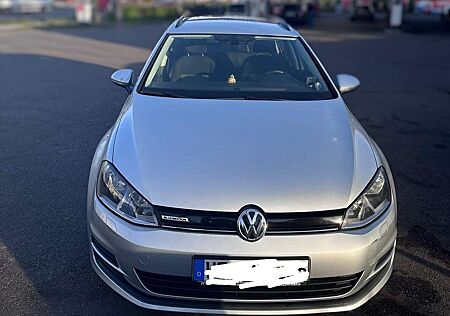 VW Golf Variant gebraucht kaufen VW Golf Variant Volkswagen Golf VII VARIANT 1.6 TDI