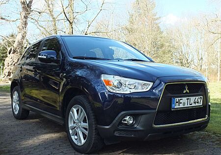 Mitsubishi ASX 1.8 D SCHECKHEFT TEMPOM KLIMAUT ALU ESP 150 PS