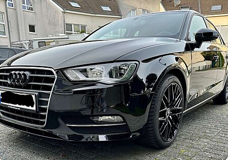Audi A3 1.4 TFSI COD ultra SportbackAmbition