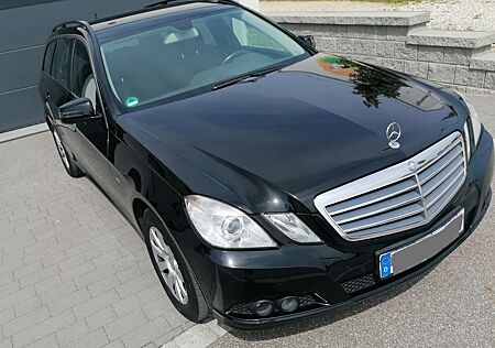 Mercedes-Benz E 220 E+220+T+CDI+DPF+BlueEFFICIENCY+Automatik