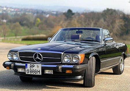 Mercedes-Benz SL 560 R 107 Original US-Ausführung EU-/ H-Zul.