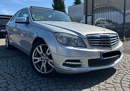 Mercedes-Benz C 350 Lim CGI-ELEGANCE-PANORAMA-SHZ-NAVI-TÜV NEU