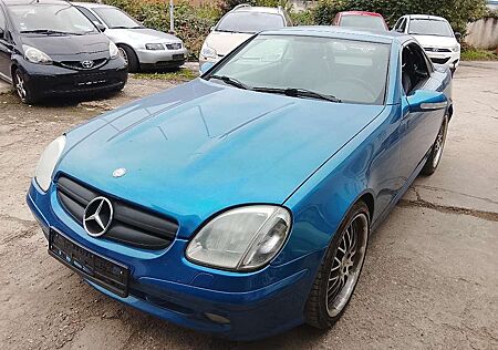 Mercedes-Benz SLK 320