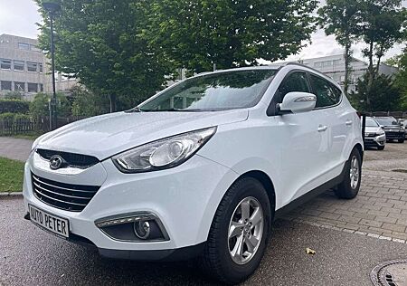 Hyundai ix35 Tucson Style AWD/Allrad *AUTOMATIK*TÜV*