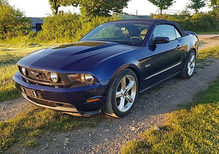 Ford Mustang GT *1. Hand*Schalter*Neuzustand!*Kamera*